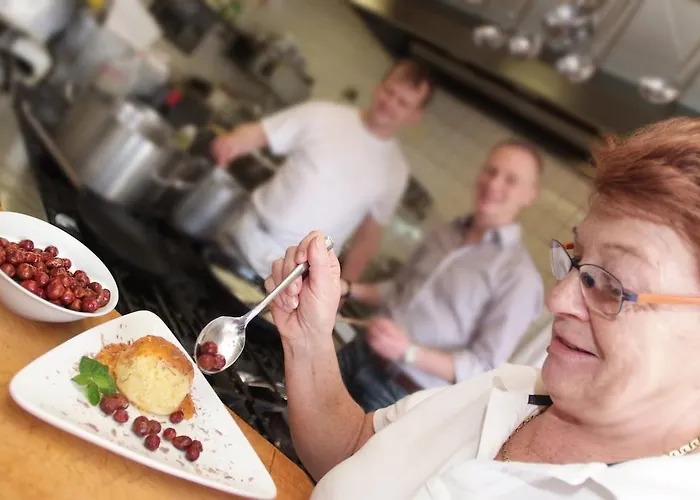 Schmoelz Mit Uebernachtung Im Gæstehus Sankt Christophen